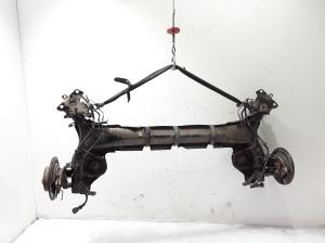 Rear axle and its parts - 555015037R
