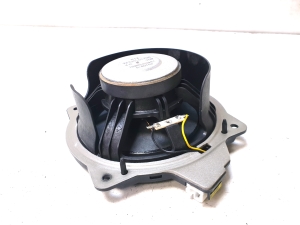 Kia Sorento (2014–2026) Rear side door speaker 96330C5200 - 3