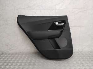 Aizmugurējo sānu durvju apšuvums - 83311G5000