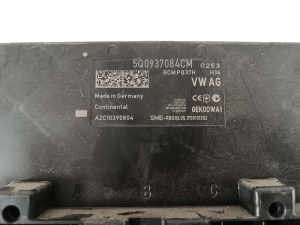Skoda Superb (2015–2026) Juhtplokk 5Q0937084CM - 2