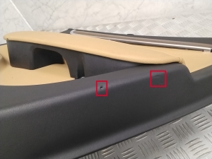 VOLVO V90 (2016–2026) Tagumise küljeukse polster 31393233 - 4