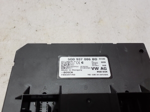 Volkswagen Passat B8 (2014–2023) Mugavusmoodul 5Q0937086BD - 2