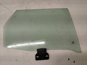Rear side door glass - 43R00081