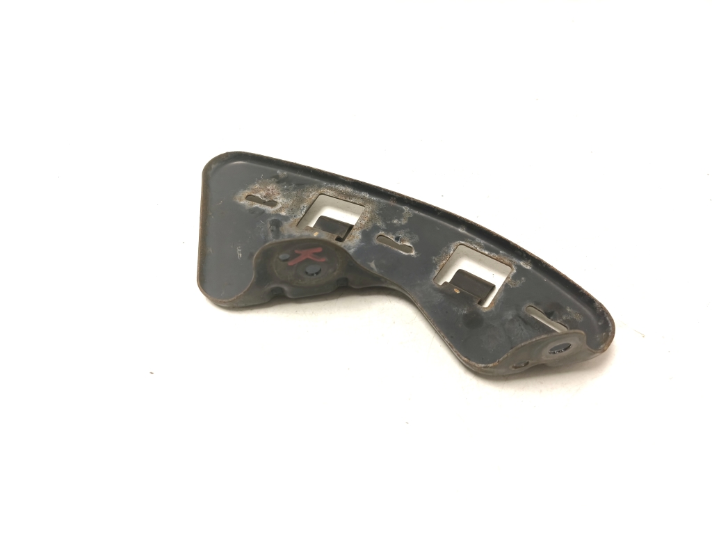 Kia Sportage (2010–2016) Front bumper bracket