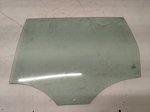 Rear side door glass - 43R006711