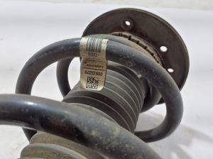 Land Rover Evoque (2011–2018) Front shock absorber LR078497 - 3
