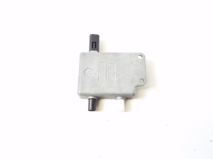 Mercedes Benz SLK-Class 172 (2011–2026) Antenna amplifier A4638203789 - 2