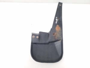 Hyundai Galloper II (1998–2003) Mud flap HR650330 - 2