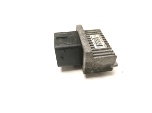 RENAULT Clio IV (2012–2019) Glow plug relay 110678071R - 2