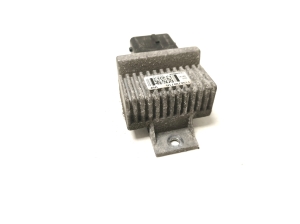 RENAULT Clio IV (2012–2019) Glow plug relay 110678071R - 5