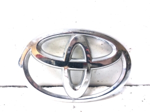 Emblem - 90975-02197, 90975-02174