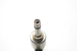 Hyundai i30 (2011–2017) Fuel injector 353102B110 - 3