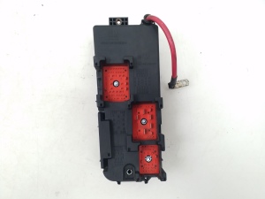 Opel Vectra C (2002–2008) Kaitsmekarbi korpus kapoti all 13144711 - 2