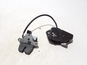 Land Rover Evoque (2011–2018) Trunk lid lock BJ32442A66AG - 2