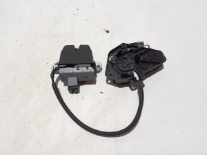 Land Rover Evoque (2011–2018) Trunk lid lock BJ32442A66AG - 3