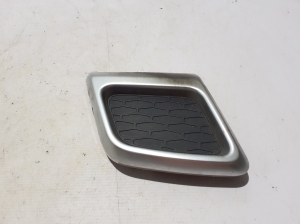 Land Rover Evoque (2011–2018) Rear bumper molding JJ3275019AA - 2