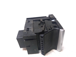 Volkswagen Caddy V (2020–2026) Parking brake switch 5H0927225UYM - 4