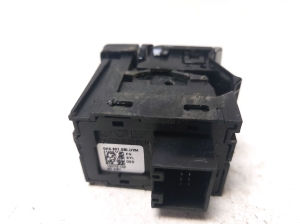 Volkswagen Caddy V (2020–2026) Parking brake switch 5H0927225UYM - 6
