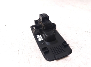 Volkswagen Caddy V (2020–2026) Front door glass switch 2K7868247G - 2