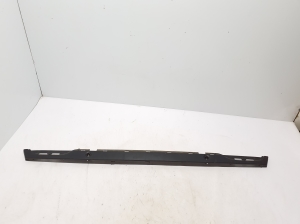   Baguette de pare-chocs arrière  - BJ3M17F879B 