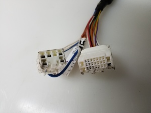 TOYOTA RAV 4 A3 (2005–2012) Laepolster 6331042290 - 2