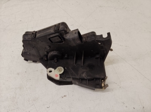 BMW 3 SERIES E46 (1998–2007) Rear side door lock 246HTR - 4