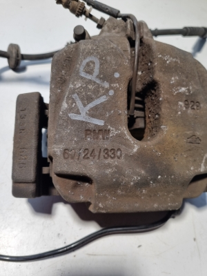 BMW 5 SERIES F11 (2010–2017) Front brake caliper 6024330 - 2