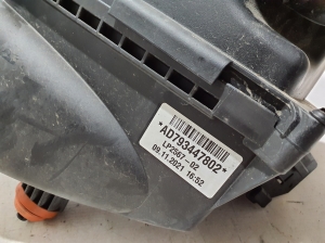 BMW 5 SERIES G30 (2016–2026) Luftfiltergehäuse 7934474 - 3