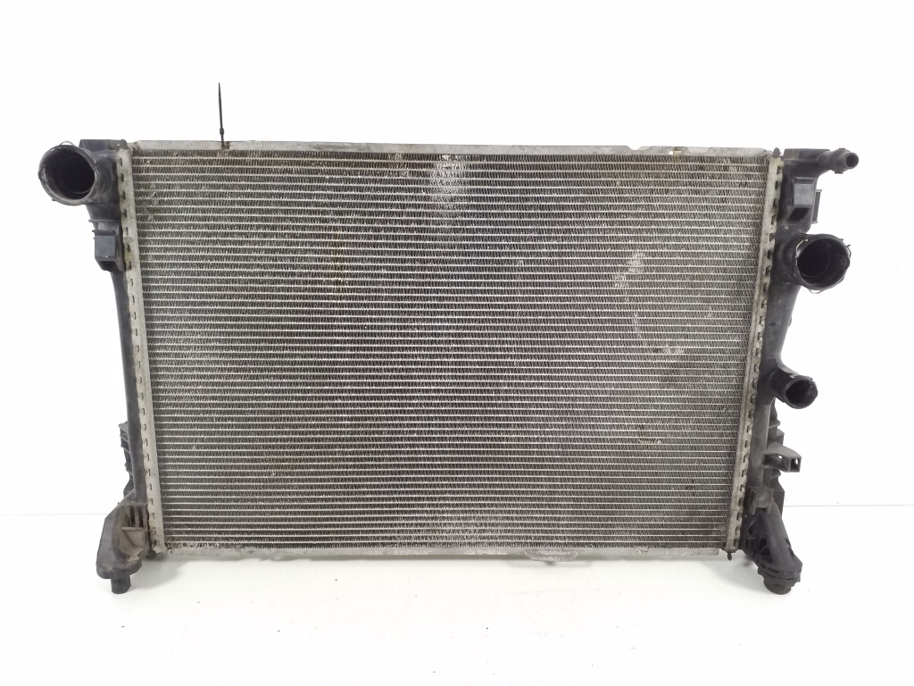 Mercedes Benz E-Class W212 (2009–2015) Motorkühler A0995006203 Mercedes Benz E-Class W212 (2009–2015) Motorkühler A0995006203