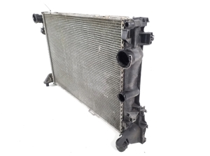 Mercedes Benz E-Class W212 (2009–2015) Motorkühler A0995006203 - 3