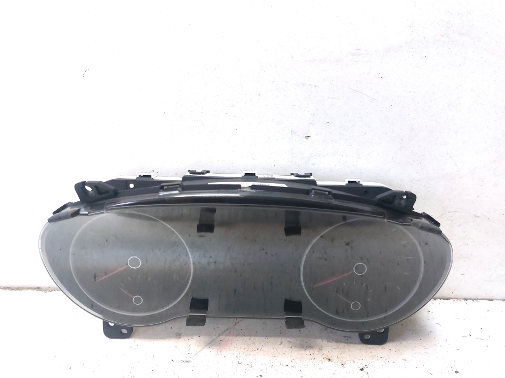 Kia Sportage (2016–2021) Instrument cluster 94043F1561