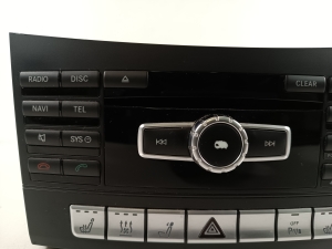Mercedes Benz E-Class W212 (2009–2015) Radio (head unit) A2129001826 - 2