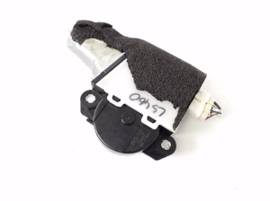 LEXUS LS (2006–2017) Sunroof motor 47170110060 - 2