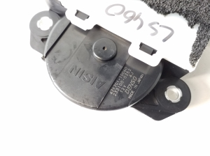 LEXUS LS (2006–2017) Sunroof motor 47170110060 - 3