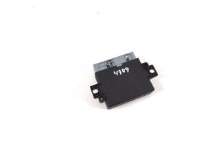 Mercedes Benz E-Class W212 (2009–2015) Parking system control unit A0009008004 - 3