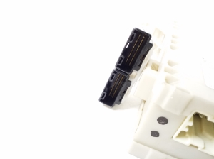LEXUS LS (2006–2017) Interior fuse box 8273050480 - 3