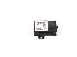   Steuergerät für Kraftstoffpumpe  - A0009003101 