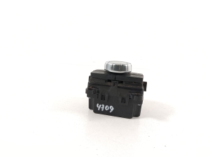 Mercedes Benz E-Class W212 (2009–2015) Display switch A2129007619 - 2