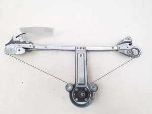 Rear side door window regulator and its parts - 13100421