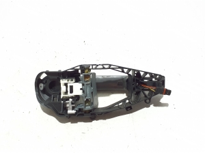 BMW 5 SERIES G30 (2016–2026) Rear side door exterior handle and its parts - 3
