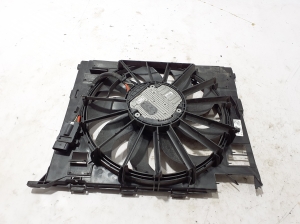 BMW 5 SERIES G30 (2016–2026) Dzesēšanas ventilators un tā daļas 7953398 - 2