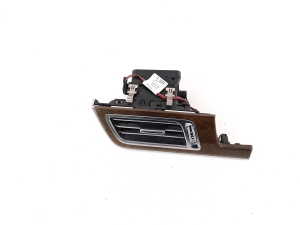 Mercedes Benz E-Class W212 (2009–2015) Dashboard air vent grilles A2128303354 - 3