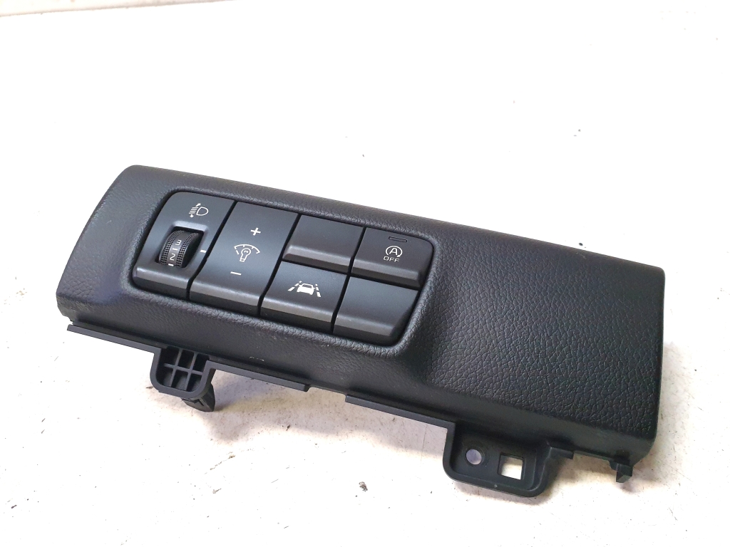 Kia Sportage (2016–2021) Other switch 93700F1AY0WK