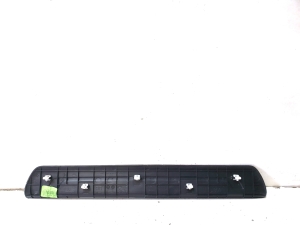 Kia Sportage (2016–2021) Inner sill trim - 4
