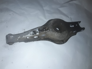Opel Insignia (2017–2026) Tagumine õõtshoob 23350585 - 3