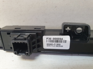Kia Sportage (2016–2021) Sonstiger Schalter 95960F1300 - 3