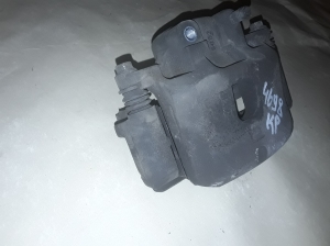 Opel Insignia (2017–2026) Front brake caliper 13514158 - 2