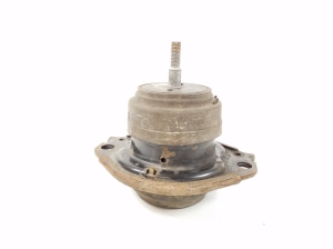 Engine mount - 52124677AF