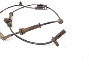 Jeep Grand Cherokee WK2 (2010–2026) Front ABS sensor 56029447AF - 3