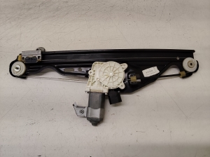 Rear side door window regulator - 7184744S